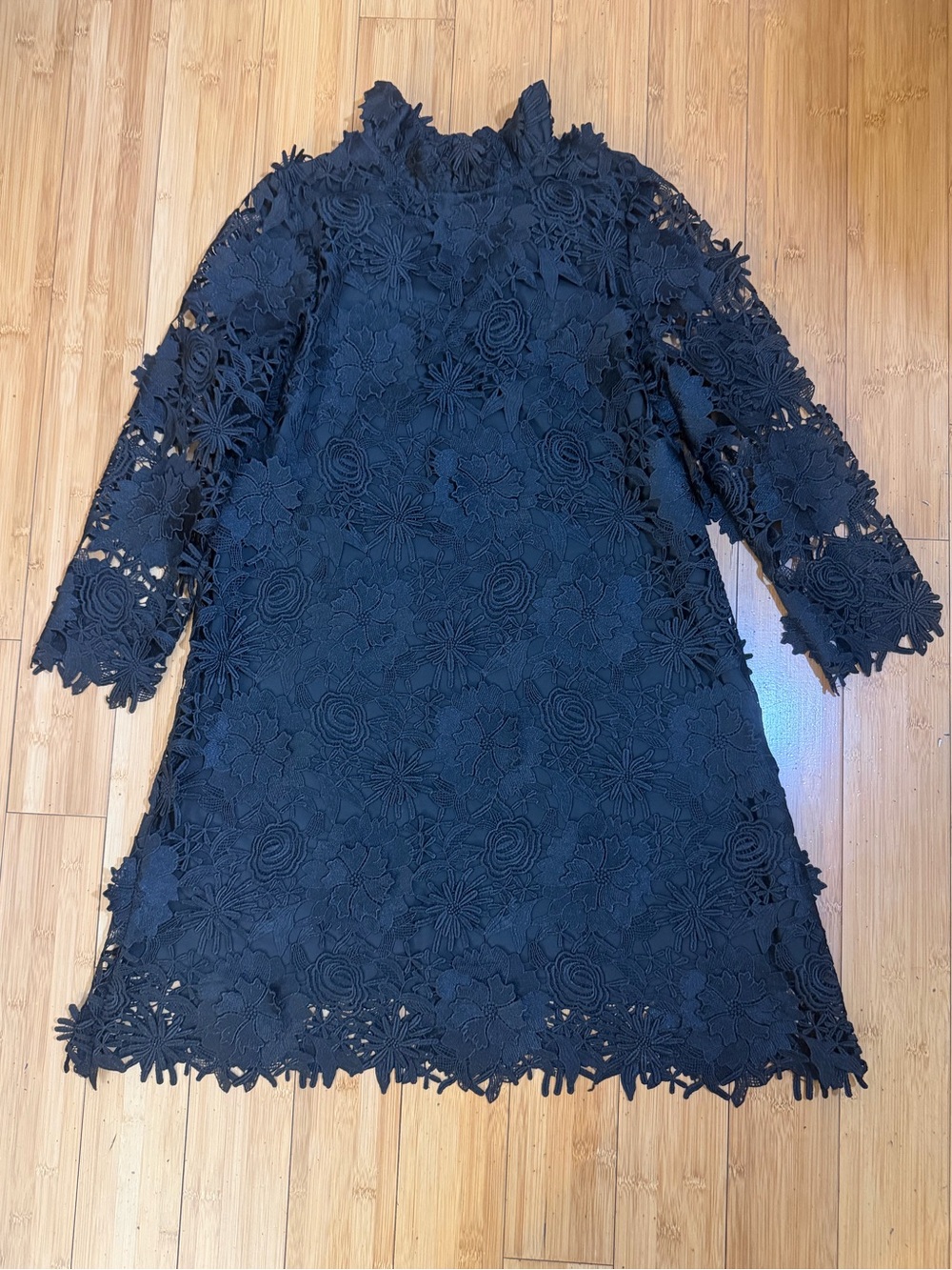 Tuckernuck Guipure Lace Daphne Dress Black Size S - Picture 5 of 16